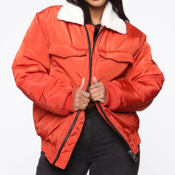 Fashion Nova Jackets & Blazers - NWT🏷 Fashion Nova oversized bomber M